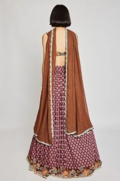 Aisha Rao Brown Trendcadis Floral Lehenga Set 9 Aisha Rao Brown Trendcadis Floral Lehenga Set -Inca Sales Store 18823ar2 4