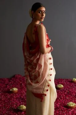 Five Point Five Off-white & Red Geometric Patterned Sari 8 Five Point Five Off-white & Red Geometric Patterned Sari -Inca Sales Store 191023fpf1 3