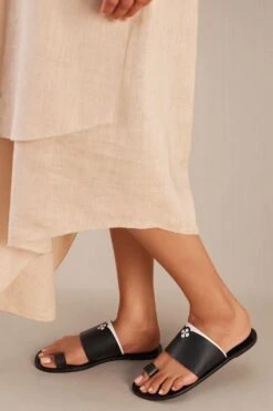 AMPM Accessories Emira Classic Black Slip-On Flats