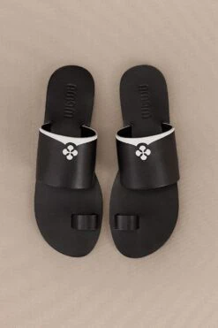 AMPM Accessories Emira Classic Black Slip-On Flats -Inca Sales Store 191223ampm23 3