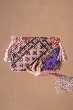 Vipul Shah Shell Pink Sequin Embellished Banjara Clutch -Inca Sales Store 19124vs16 3