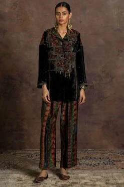 Sunira Designs Black Rushaan Velvet Shirt