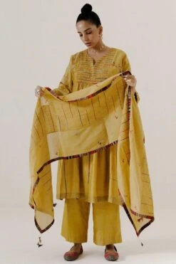 Sunira Designs Yellow Handwoven Chanderi Stole -Inca Sales Store 197sun38 3