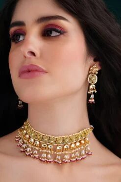 Maisara Aqua White Beaded Necklace Set With Pearls