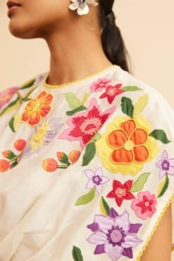 Chandrima Ivory Floral Applique Waist Pleated Top -Inca Sales Store 20032023ca49 3