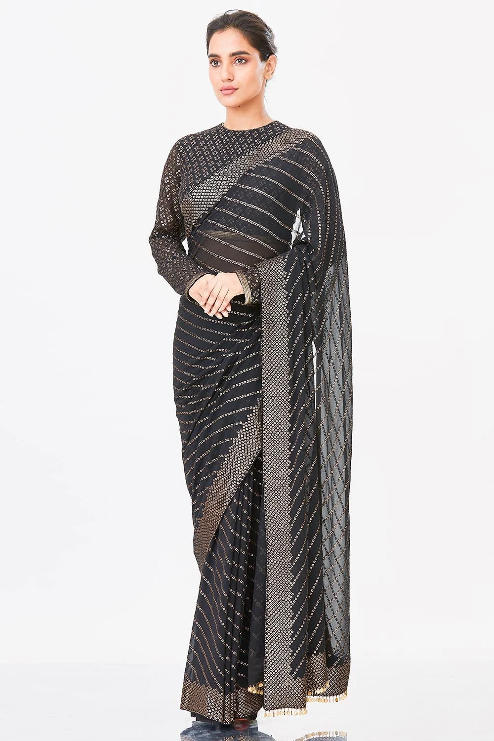 Nakul Sen Black Chiffon Sari With Sequins Bandhni 3 Nakul Sen Black Chiffon Sari With Sequins Bandhni