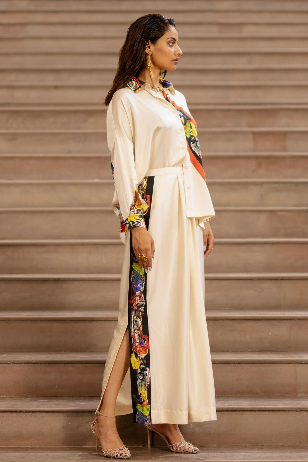 AK-OK By Anamika Khanna Graphic Printed Shirt With Lungi Skirt 5 AK-OK By Anamika Khanna Graphic Printed Shirt With Lungi Skirt - Image 3