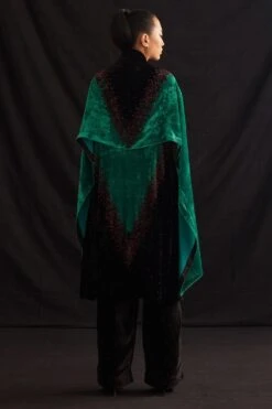 Amrich Loi Shibori Hand-embroidered Shawl -Inca Sales Store 211123ach32 3