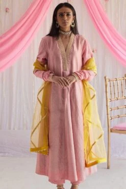 Shorshe Marigold Yellow Organza Dupatta