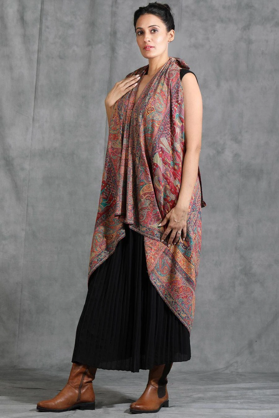 Dusala India Multicoloured Handwoven Cashmere Stole 5 Dusala India Multicoloured Handwoven Cashmere Stole - Image 3