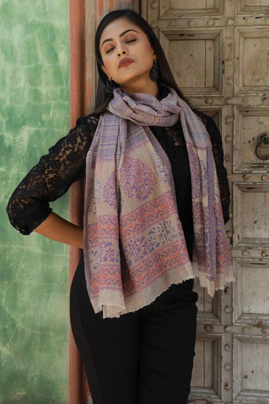 Dusala India Puple Handwoven Cashmere Stole 4 Dusala India Puple Handwoven Cashmere Stole - Image 2