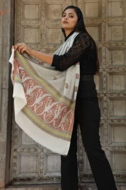 Dusala India White Handwoven Cashmere Threadwork Stole 10 Dusala India White Handwoven Cashmere Threadwork Stole -Inca Sales Store 2211dus7 4