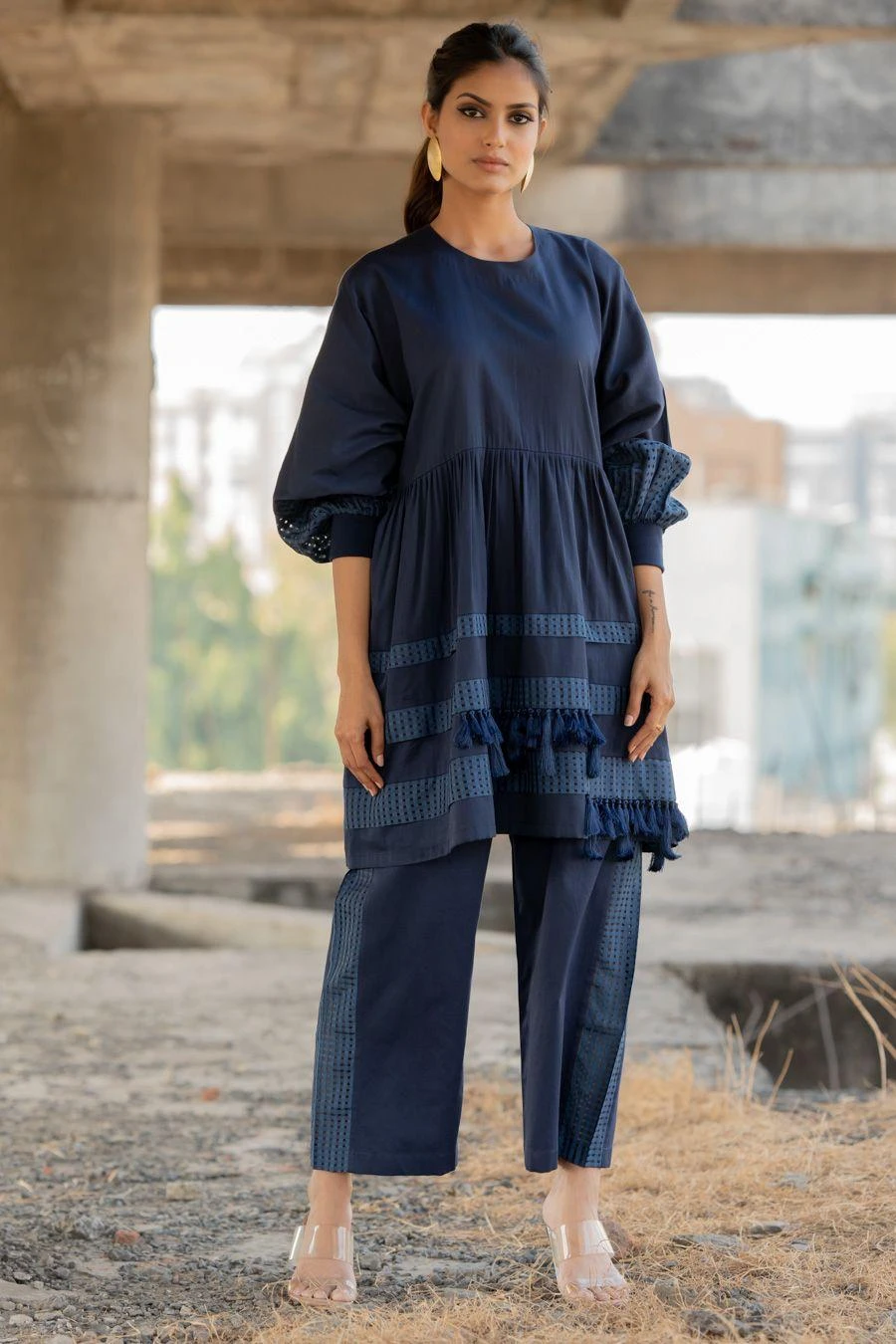 Pooja Keyur White Paradise Scarf 3 Pooja Keyur White Paradise Scarf