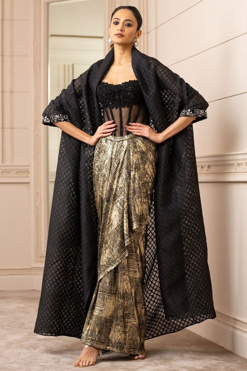 Tarun Tahiliani Black Balloon Cape With Draped Skirt & Corset 3 Tarun Tahiliani Black Balloon Cape With Draped Skirt & Corset