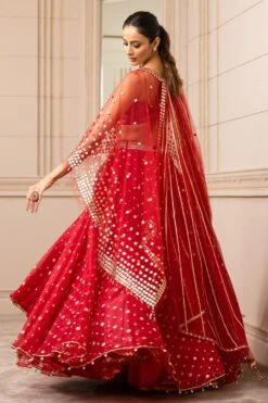 Tarun Tahiliani Red Asymmetric Organza Brocade Lehenga Set 8 Tarun Tahiliani Red Asymmetric Organza Brocade Lehenga Set -Inca Sales Store 224ttc25 3
