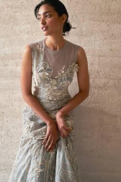 Varun Nidhika Hibiscus Garden Gown -Inca Sales Store 22923vn12 3