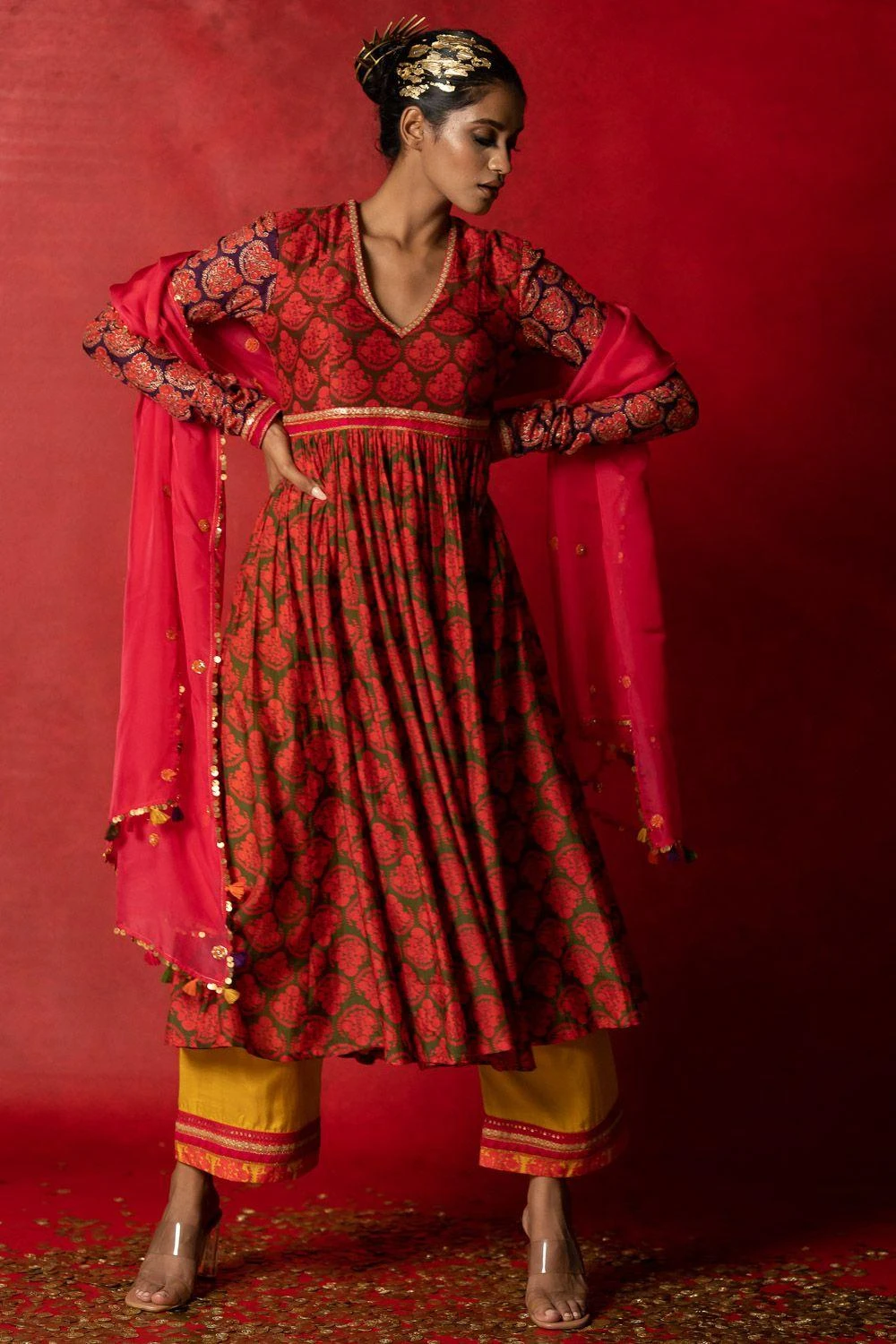 Pooja Keyur Pink Organza Embroidered Dupatta 3 Pooja Keyur Pink Organza Embroidered Dupatta