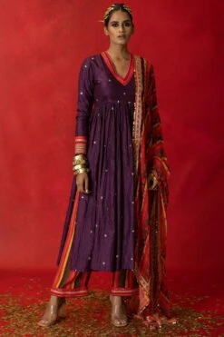 Pooja Keyur Floral Striped Organza Dupatta