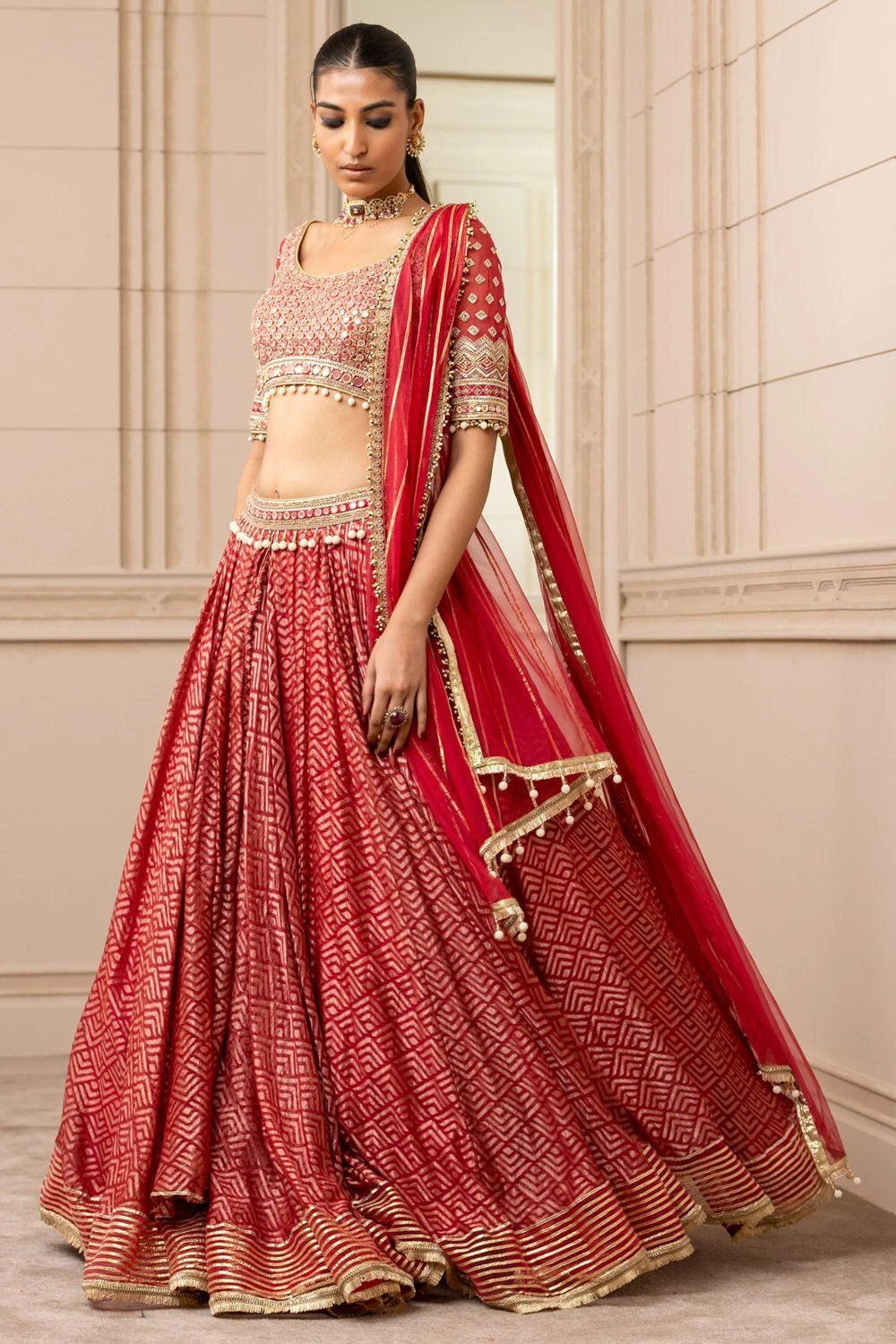 Tarun Tahiliani Red Stylised Kalidar Lehenga Set 5 Tarun Tahiliani Red Stylised Kalidar Lehenga Set - Image 3