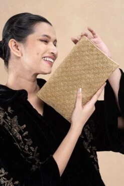 KOKOMMO The Mirana Clutch -Inca Sales Store 231023kmo4 4 2