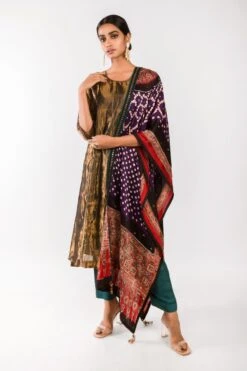 Prahnaaya Purple Handwoven Gold Zari Kurta Set -Inca Sales Store 2311pra1 2