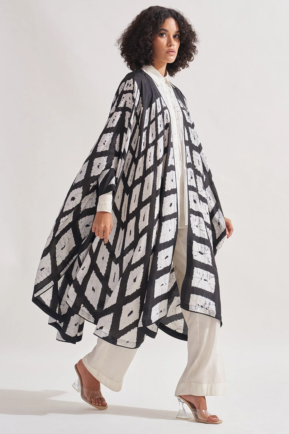 Amrich Aura ShIbori Patterned Overlay 6 Amrich Aura ShIbori Patterned Overlay - Image 4