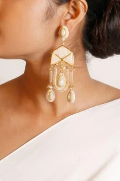 Vaidaan Harleen Earrings