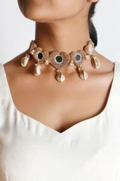 Vaidaan Madhubala Choker