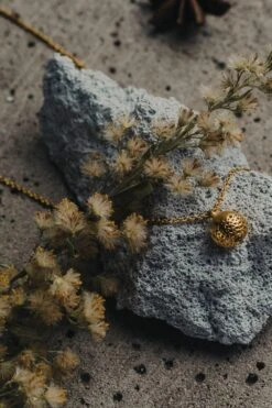 The Slow Studio Primrose Pendant 9 The Slow Studio Primrose Pendant -Inca Sales Store 241023ss1 3