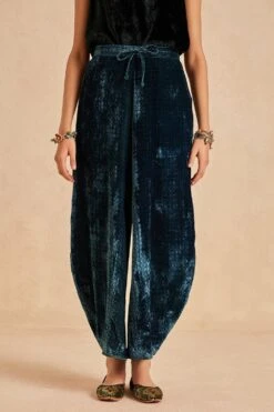 Sunira Designs Blue Ruhaani Cowl Ijar -Inca Sales Store 241123sa25 2