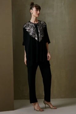 Namrata Joshipura Black Floral Embroidered Kaftan Set 10 Namrata Joshipura Black Floral Embroidered Kaftan Set -Inca Sales Store 2411nj13 4