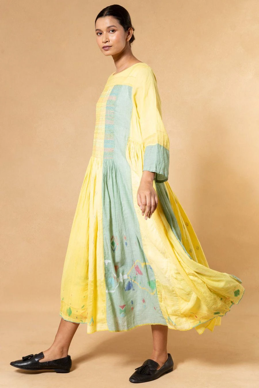 Injiri Yellow & Mint Green Handwoven Jamdani Dress 4 Injiri Yellow & Mint Green Handwoven Jamdani Dress - Image 2