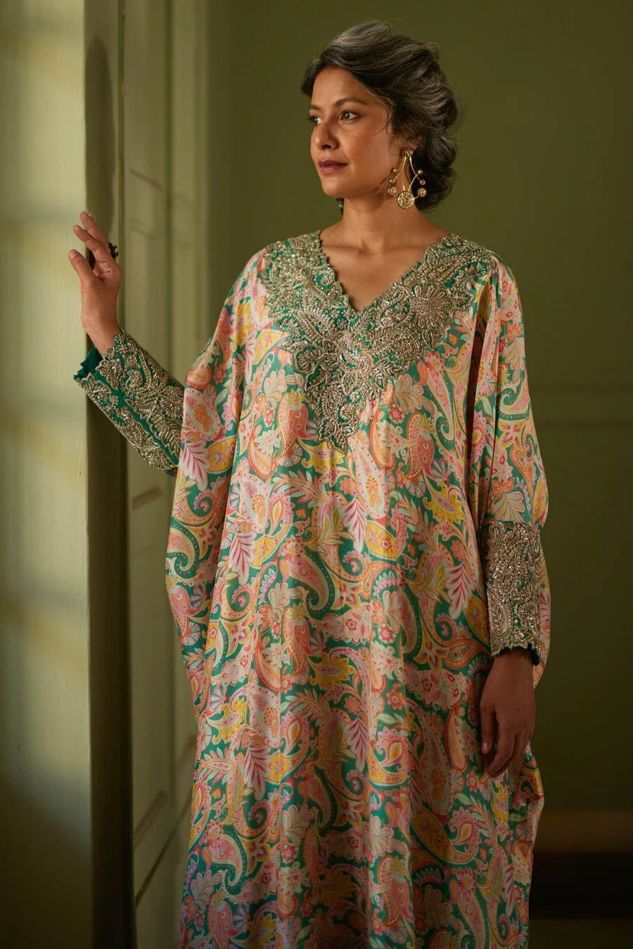 Mrunalini Rao Reva Cuff Kaftan Set 5 Mrunalini Rao Reva Cuff Kaftan Set - Image 3