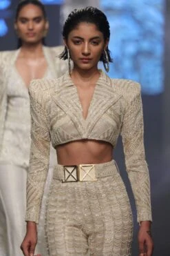 Ritika Mirchandani Beige & Gold Embellished Cropped Blazer & Sharara 7 Ritika Mirchandani Beige & Gold Embellished Cropped Blazer & Sharara -Inca Sales Store 25423rm4 2