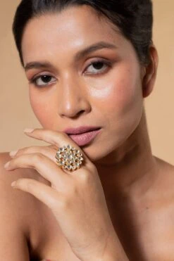 Riana Jewellery White Floral Ring