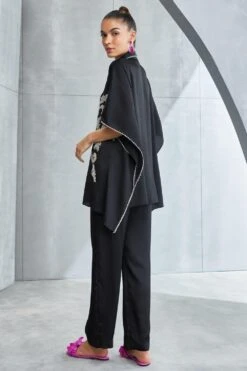 Namrata Joshipura Black Moon Flower Kaftan Set 11 Namrata Joshipura Black Moon Flower Kaftan Set -Inca Sales Store 25723nj1 5