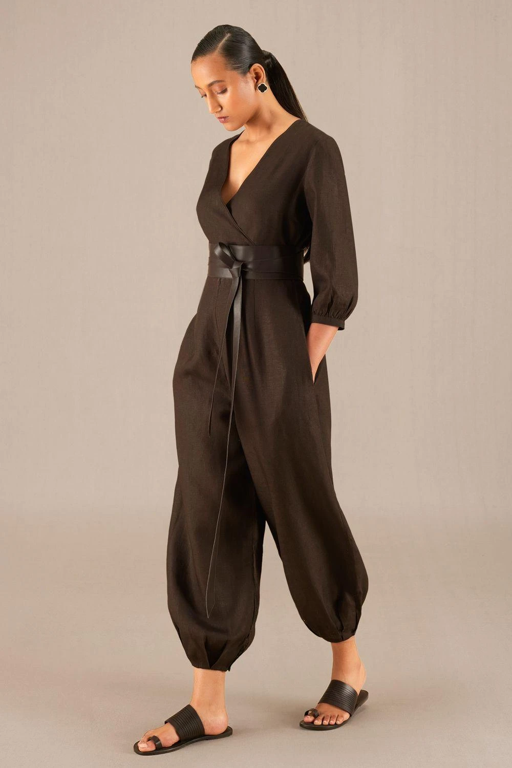 AMPM Alfa Mocha Brown Linen Jumpsuit 4 AMPM Alfa Mocha Brown Linen Jumpsuit - Image 2