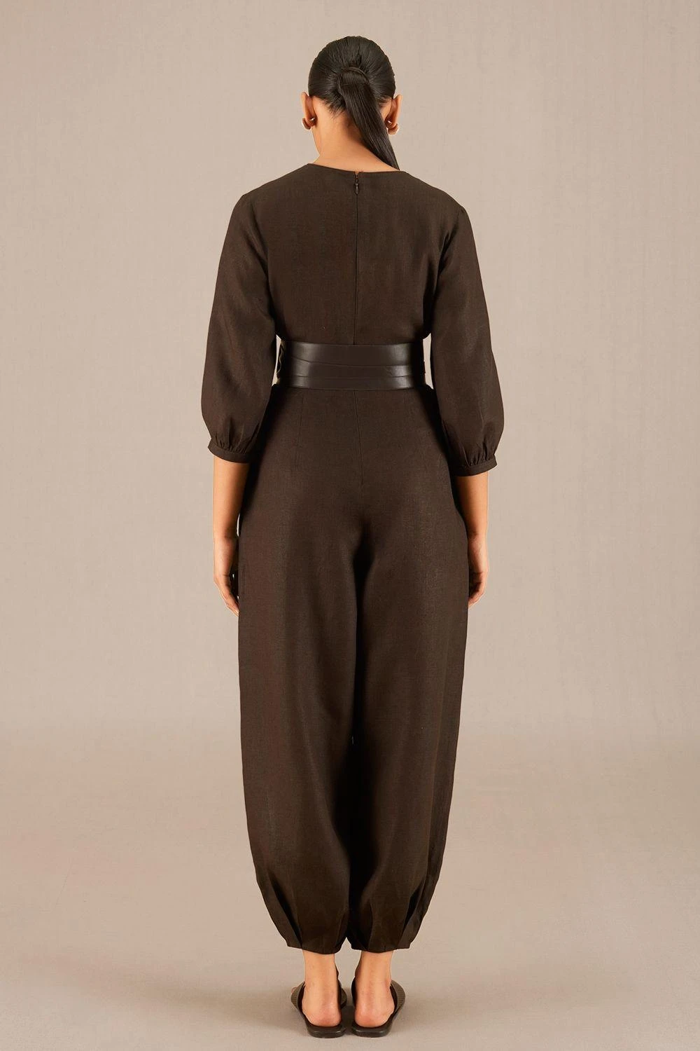 AMPM Alfa Mocha Brown Linen Jumpsuit 6 AMPM Alfa Mocha Brown Linen Jumpsuit - Image 4