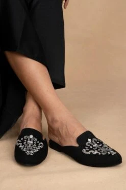 Nomada Black Baroque Mules