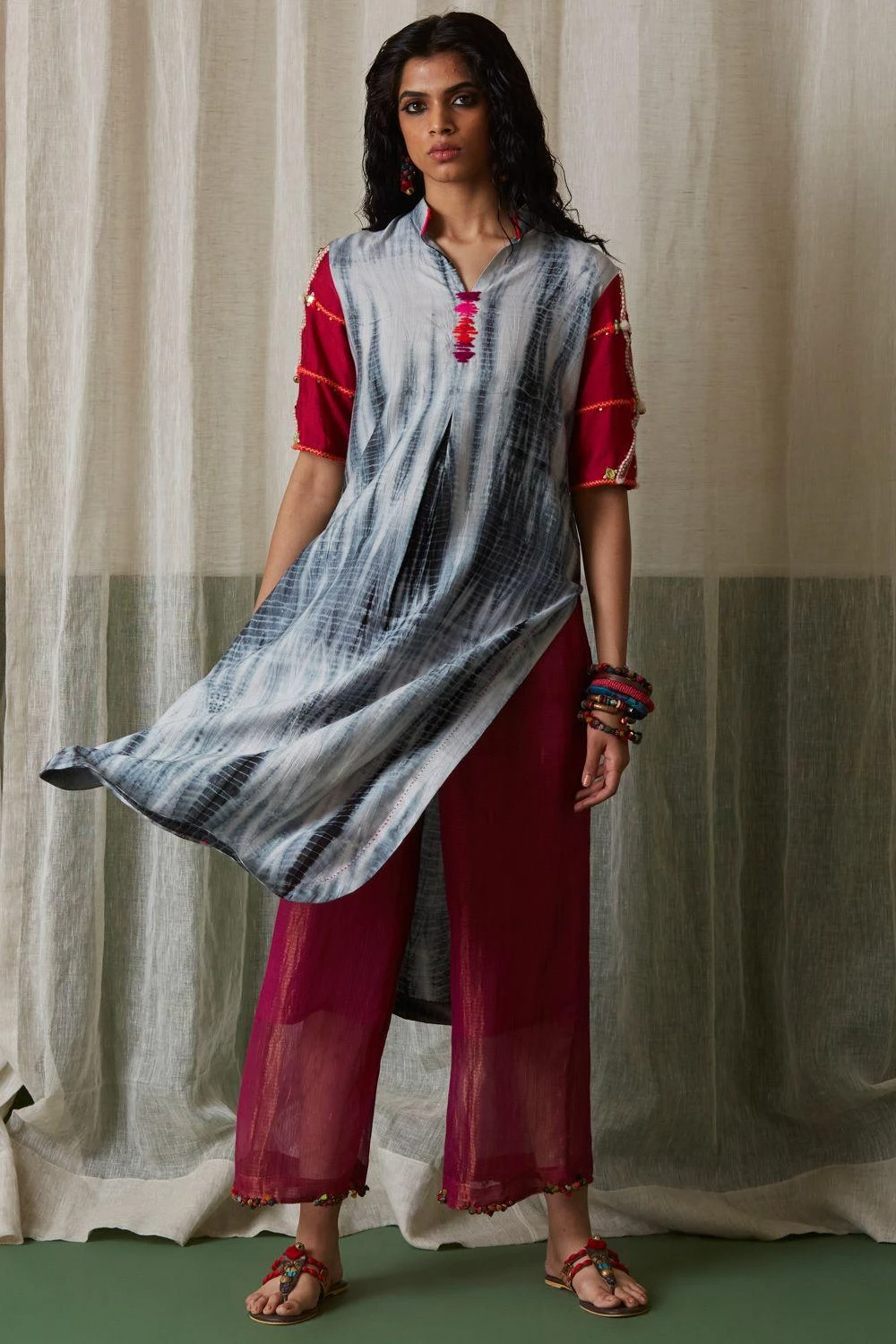 Medha Pink Hand Embroidered Dupatta 4 Medha Pink Hand Embroidered Dupatta - Image 2