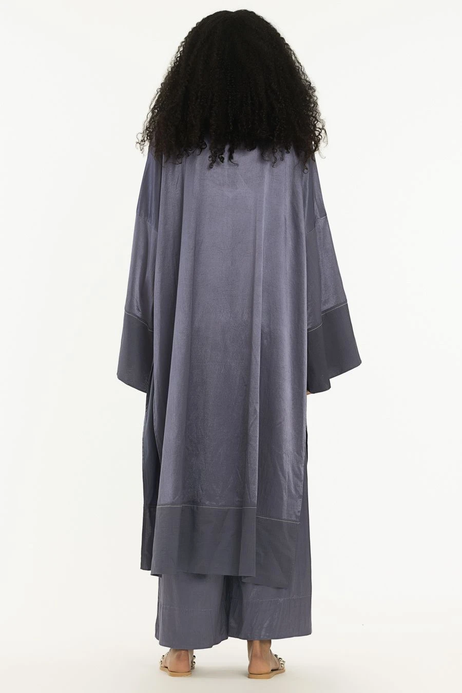 Three Violet V-neck Kaftan 6 Three Violet V-neck Kaftan - Image 4