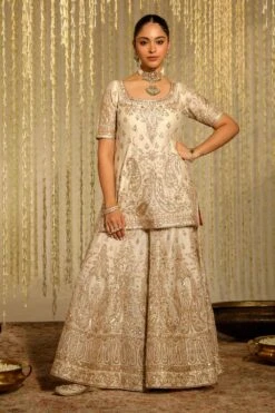 Sheetal Batra Mazneen Daisy Ivory Floral Embellished Kurta Set