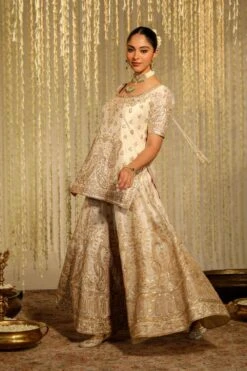 Sheetal Batra Mazneen Daisy Ivory Floral Embellished Kurta Set 8 Sheetal Batra Mazneen Daisy Ivory Floral Embellished Kurta Set -Inca Sales Store 2712s23b30 3