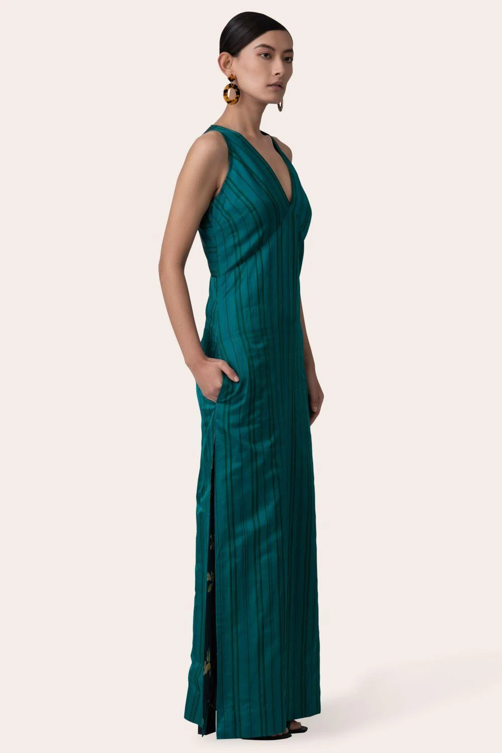 November Noon Bougainvillea Bloom V-neck Dress 5 November Noon Bougainvillea Bloom V-neck Dress - Image 3