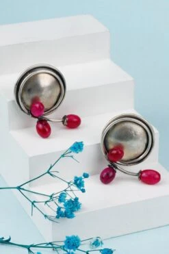 Sangeeta Boochra X Nitibha Kaul Silver Kasool Round Earrings