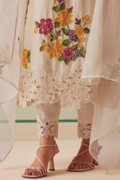 Chandrima Ivory Floral Embroidered Dupatta -Inca Sales Store 280723chz29 3