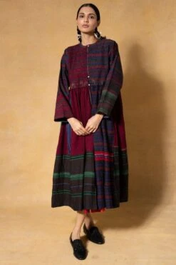 Injiri Navy Blue Smocked Woolen Jacket -Inca Sales Store 2811inj1 3