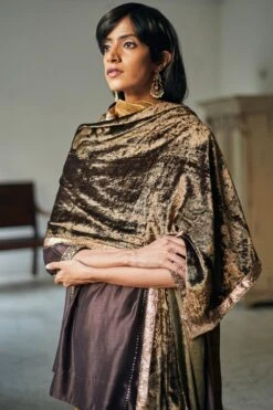 Shorshe Moss Green Velvet Stole