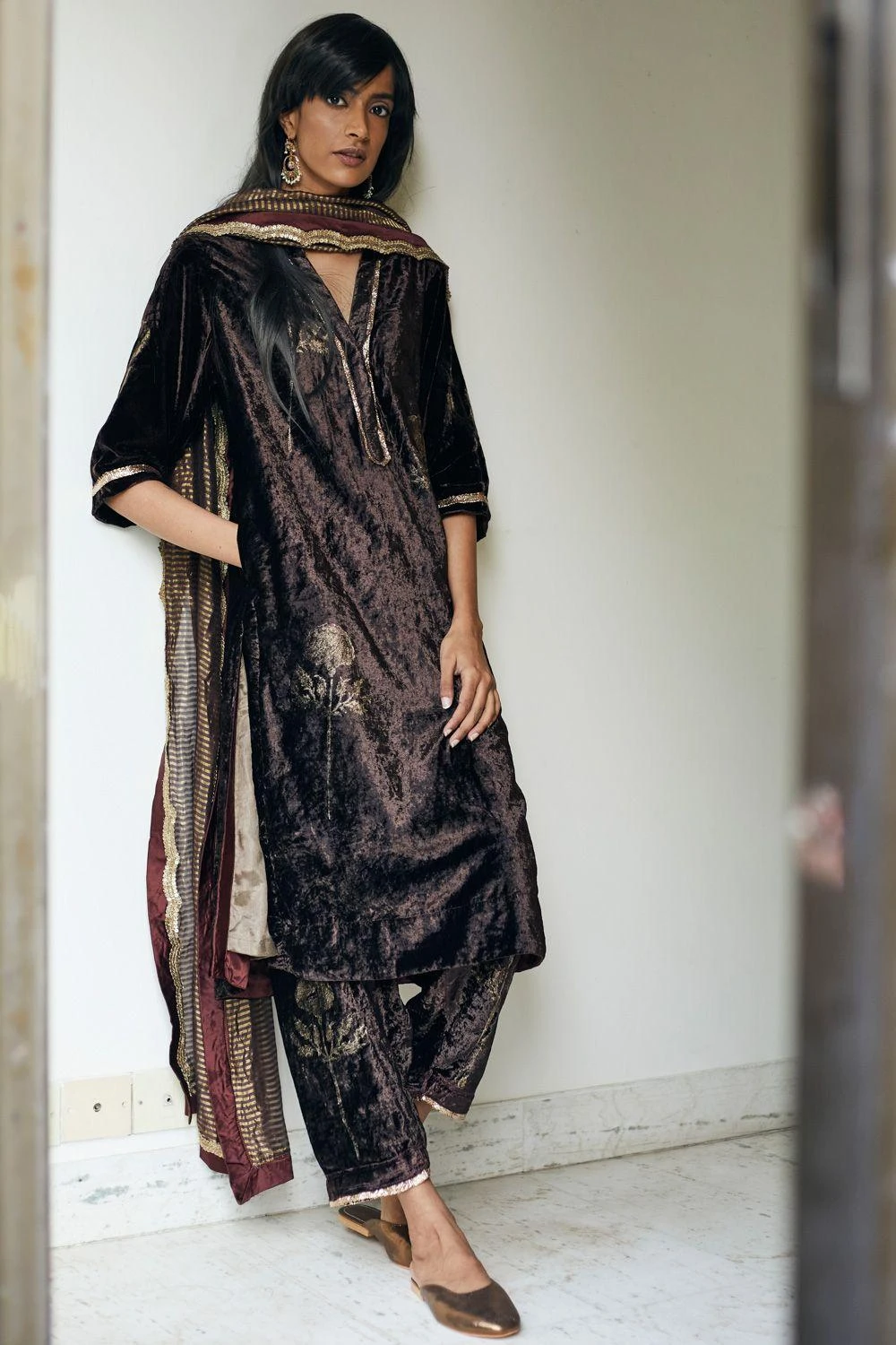 Shorshe Dark Brown Velvet Kurta Set 3 Shorshe Dark Brown Velvet Kurta Set