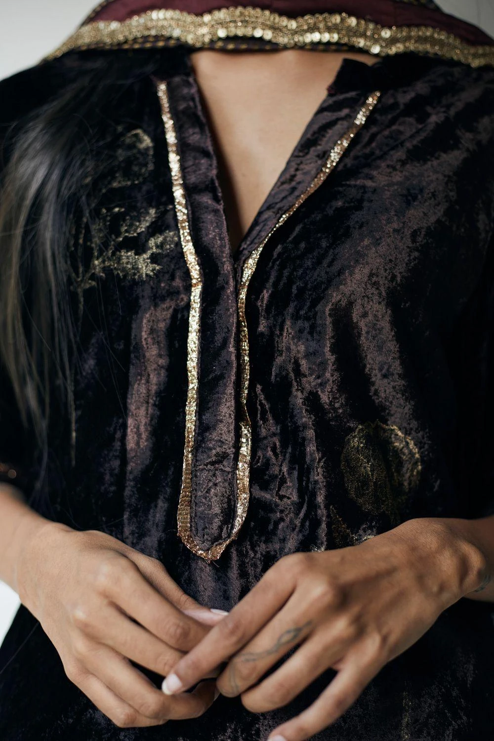 Shorshe Dark Brown Velvet Kurta Set 7 Shorshe Dark Brown Velvet Kurta Set - Image 5